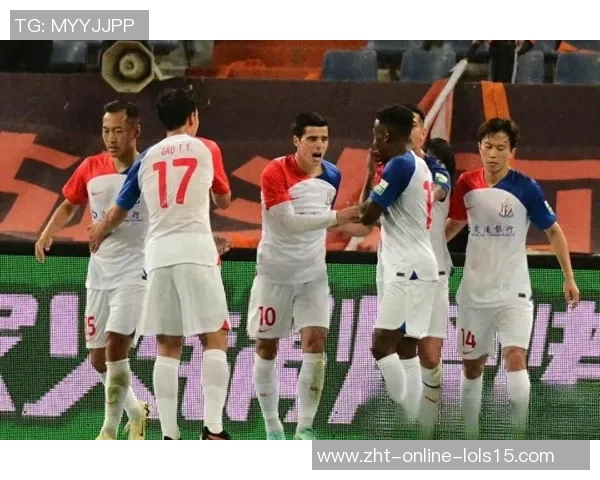 呼市中优与长春亚泰激战正酣谁能在这场较量中笑到最后